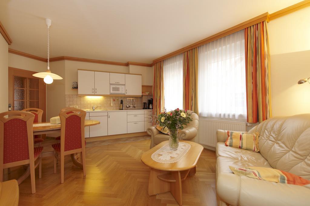 Apartment Sonnenblume Kusenberg Schladming Oda fotoğraf